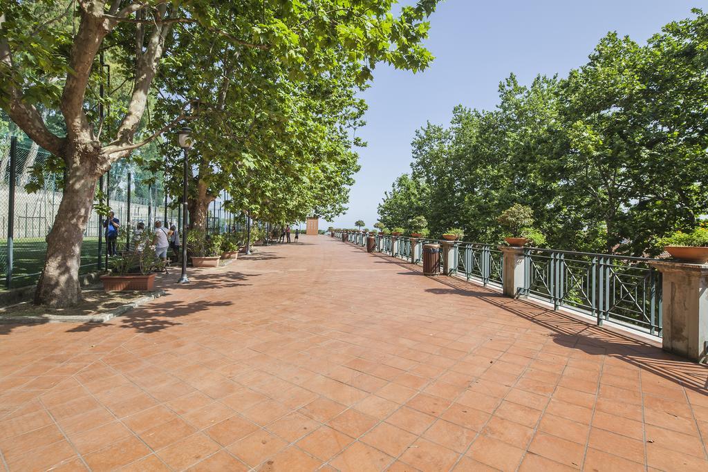 B&B La Contessa Salerno Exterior photo